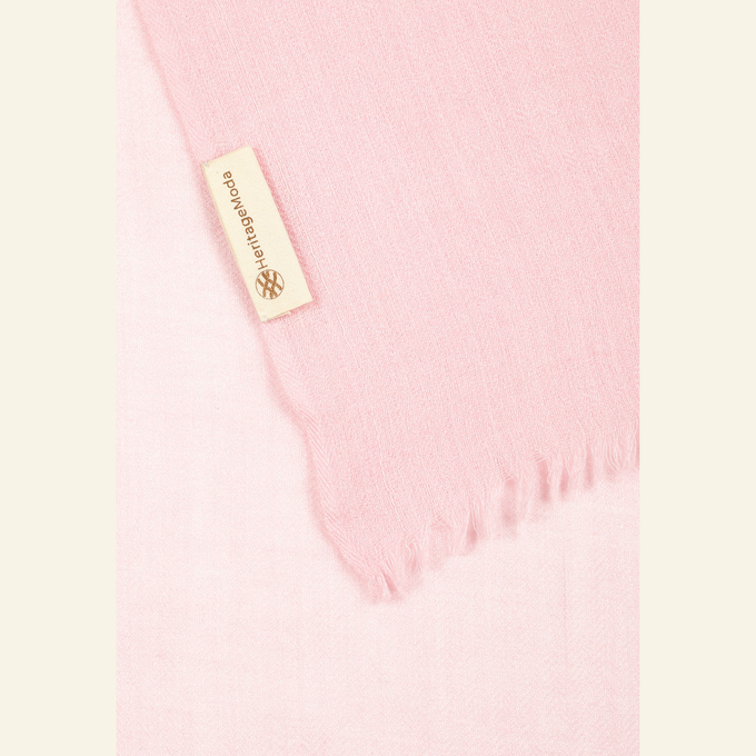 Handwoven Wool-Silk Scarf – Soft Pink Luxury Accessory from Heritage Moda