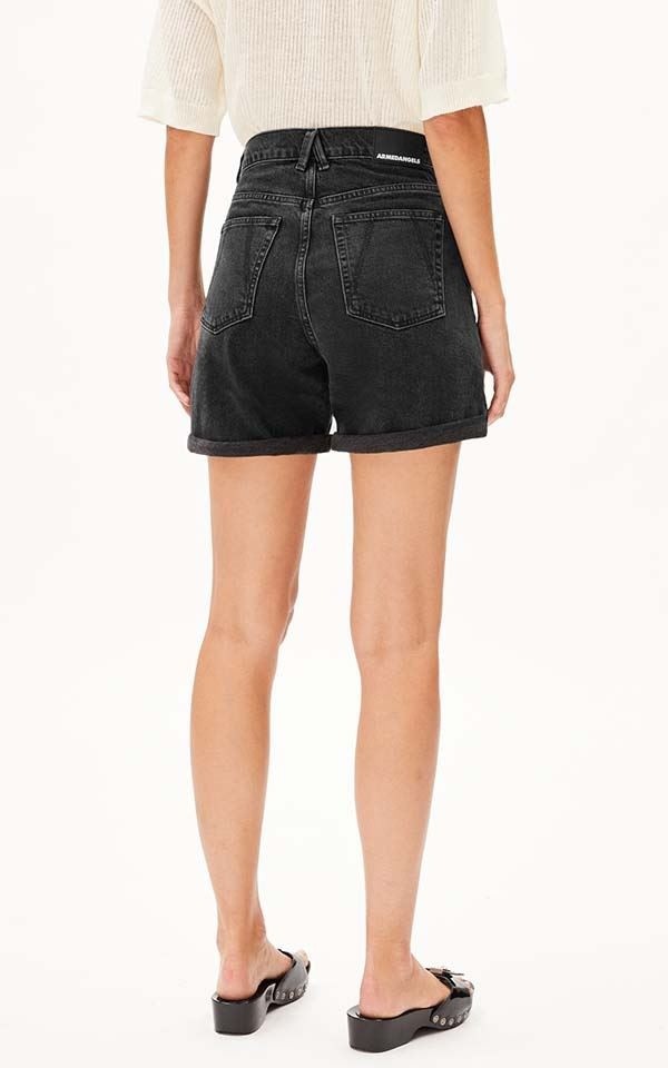 Shorts Sheaari from Het Faire Oosten