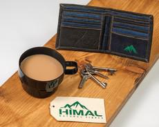 Black Wallet - Pinatex and hemp Vegetarian wallet made out from all natural fibres - Black or Brown - 100% plant fabrics, vegan friendly via Himal Natural Fibres