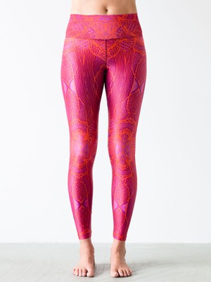 Yoga Pants Red Paradise Birds from Hoessee