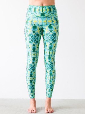 Yoga Pants Mytilus Green from Hoessee