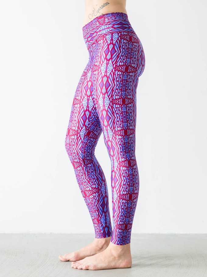 Yoga Pants Woodstories Red from Hoessee