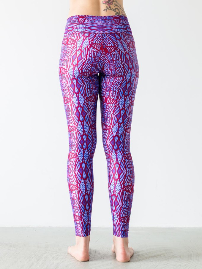 Yoga Pants Woodstories Red from Hoessee