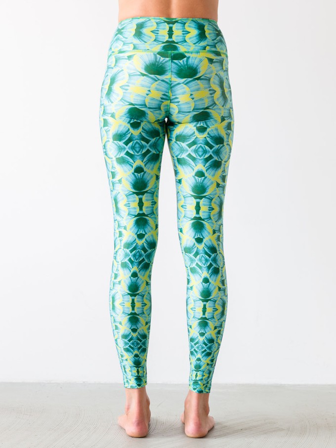 Yoga Pants Mytilus Green from Hoessee