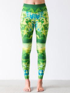 Yoga Pants Misty Jungle via Hoessee