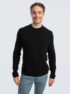 strukturierter Pullover via Honest Basics