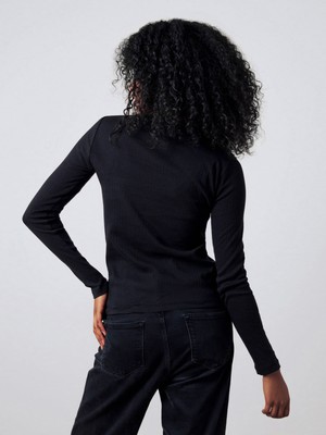 Geripptes Langarm Shirt from Honest Basics