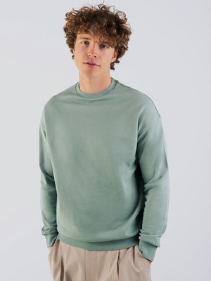 Leichter Pullover mit Rundhalsausschnitt from Honest Basics