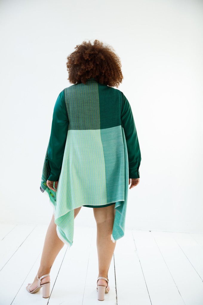 JULAHAS+ Light Wool Cape Fusion Green Plus from JULAHAS