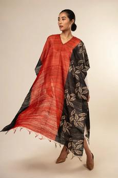 NEW! 3-in-1 Peace Silk Poncho Cluster via JULAHAS