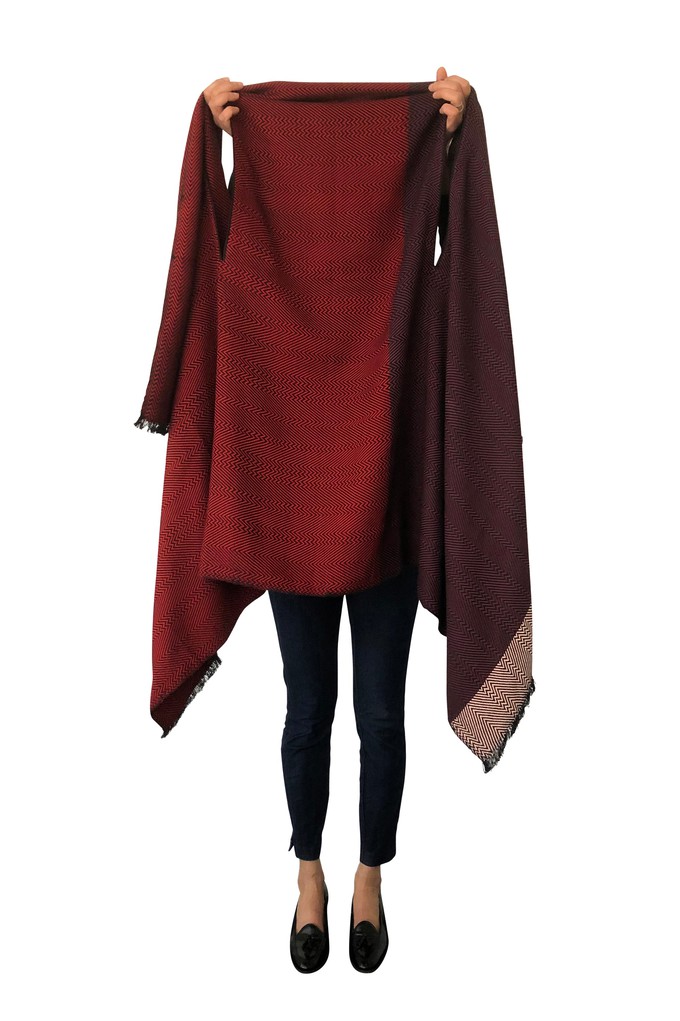 NEW! COTTON CAPE Fresh Beet from JULAHAS