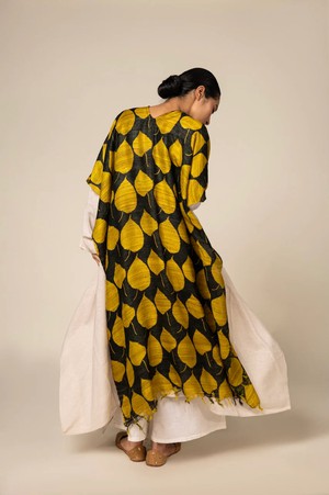 NEW! 3-in-1 Peace Silk Poncho Yellow Leaf from JULAHAS