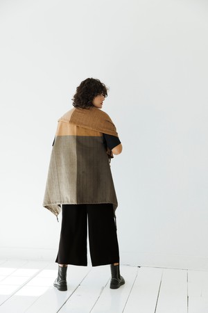 NEW! COTTON Cape Equal Sand from JULAHAS