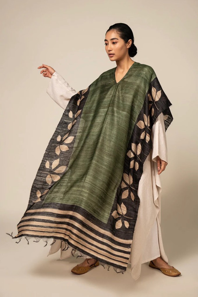 NEW! 3-in-1 Peace Silk Poncho Chestnut from JULAHAS
