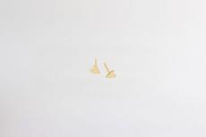 Tiny heart earrings | solid gold via Julia Otilia