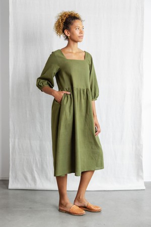 Baumwoll Kleid Rachana Moosgrün from Jyoti - Fair Works