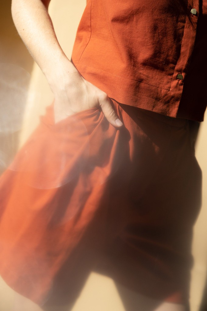 Bio-Baumwoll Shorts Kamalia Terracotta from Jyoti - Fair Works