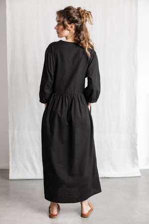 Bio-Baumwoll Kleid Paudali Schwarz from Jyoti - Fair Works