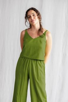 Bio-Baumwoll Croptop Iya Basilikum via Jyoti - Fair Works