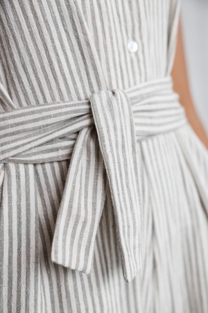 Baumwoll Jumpsuit Amrita Grau-Weiß from Jyoti - Fair Works