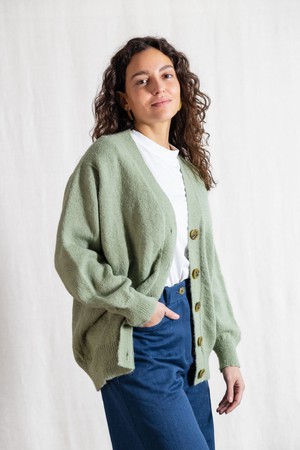 Baby-Alpaka Strickcardigan Iquitos Mint from Jyoti - Fair Works Baby-Alpaka Strickcardigan Iquitos Mint from Jyoti - Fair Works