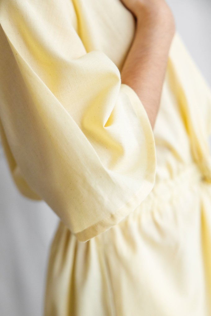 Bio-Baumwoll Kleid Vasi Zitronengelb from Jyoti - Fair Works