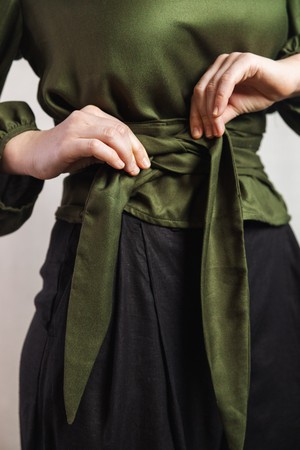 Modal Bluse Prasoon Khaki from Jyoti - Fair Works