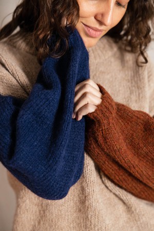 Baby-Alpaka Strickpullover Lupuna Colorblock Sand from Jyoti - Fair Works Baby-Alpaka Strickpullover Lupuna Colorblock Sand from Jyoti - Fair Works