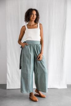 Bio-Baumwoll Hose Rajni Eukalyptus via Jyoti - Fair Works