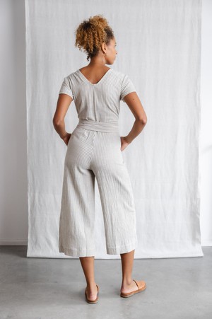 Baumwoll Jumpsuit Amrita Grau-Weiß from Jyoti - Fair Works