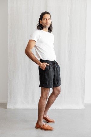 Bio-Baumwoll Shorts Jhanvi Schwarz from Jyoti - Fair Works
