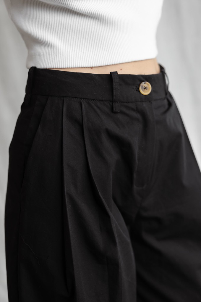 Bio-Baumwoll Bermudashorts Samud Schwarz from Jyoti - Fair Works