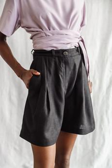 Hanf/Tencel Shorts Kamalia Schwarz via Jyoti - Fair Works