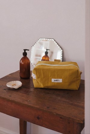 Baumwoll Kulturtasche Phavvaara Senfgelb from Jyoti - Fair Works