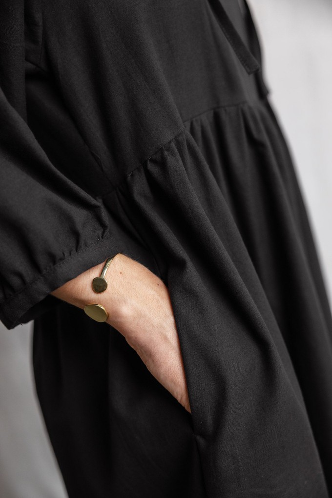 Bio-Baumwoll Kleid Paudali Schwarz from Jyoti - Fair Works