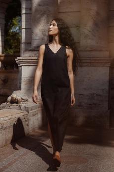 Hanf/Tencel Midikleid Arohi Schwarz via Jyoti - Fair Works