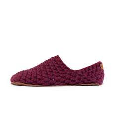 Mulberry Bamboo Wool Slippers via Kingdom of Wow!