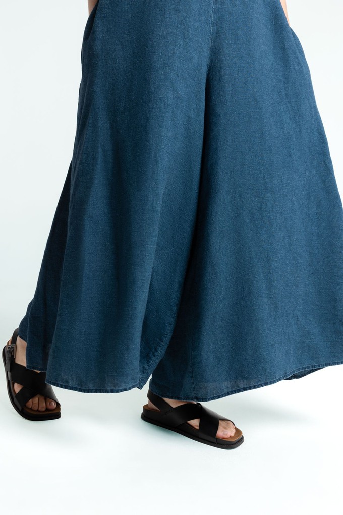 MIKASA | INDIGO LINEN from Kings of Indigo