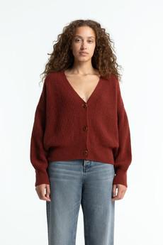 DECIMA | MADDER BROWN via Kings of Indigo