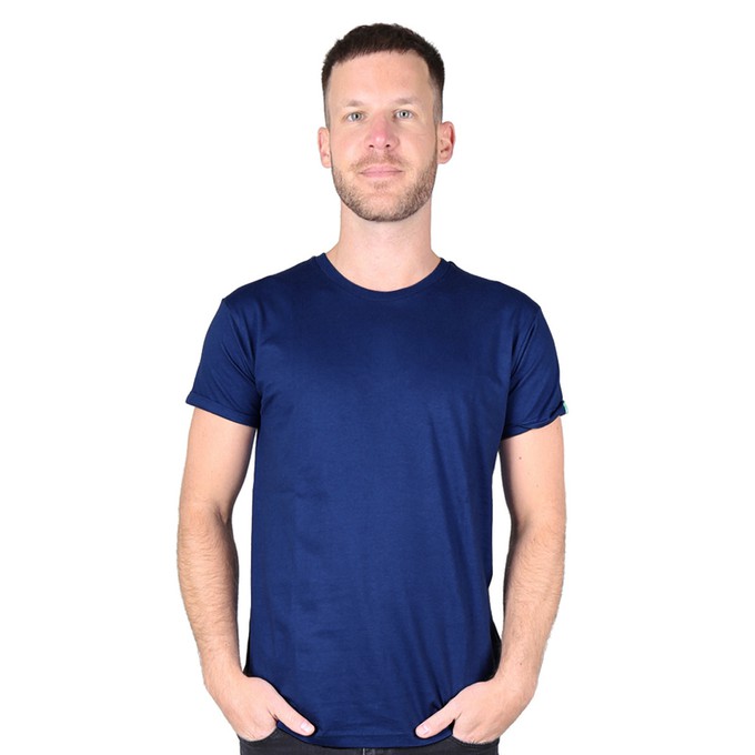 BASIC Männer T-Shirt Mitternachtsblau from Kipepeo-Clothing