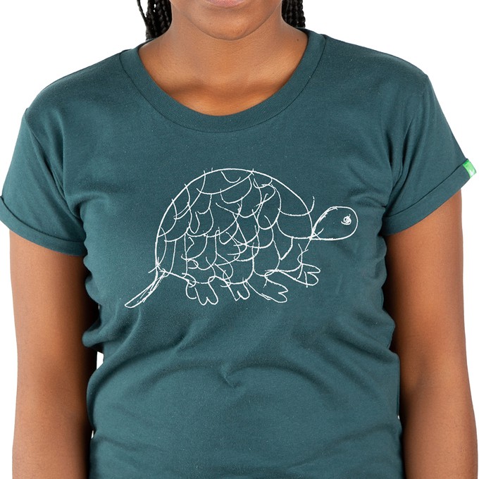 TORTOISE Frauen Shirt Dunkelgrün from Kipepeo-Clothing