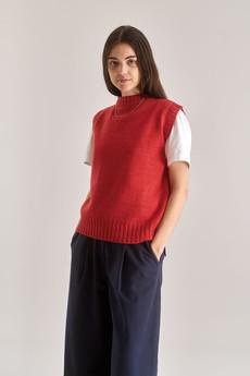 INDIA Lambswool Vest - Red via KOMODO