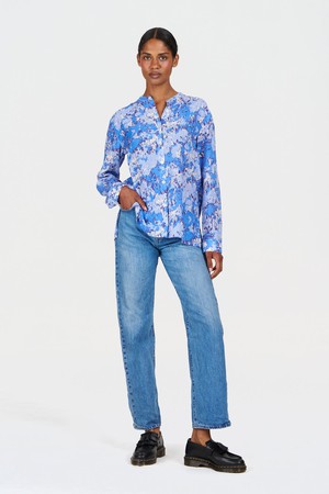 CORBY Tencel Linen Shirt - Acid Blue from KOMODO