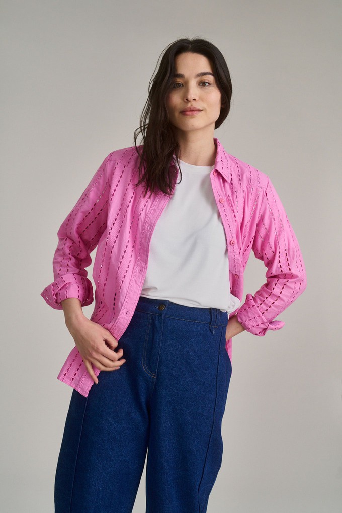 RIO - Organic Broderie Anglaise Shirt - Pink from KOMODO