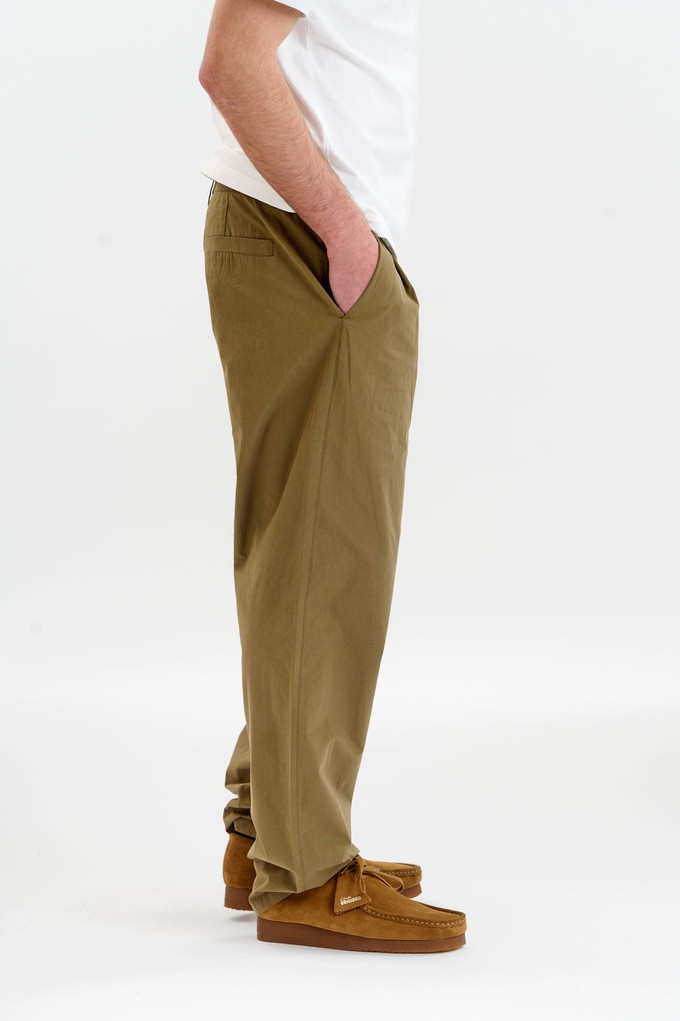 BOWIE Organic Cotton Trouser - Olive from KOMODO