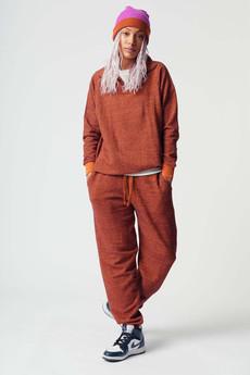 EVIE - Organic Cotton Jogger Tobacco via KOMODO