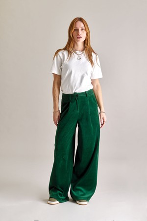 SOFIA Velvet Trouser - Green from KOMODO