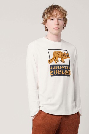 HAKON IRIOMOTE CAT  - Organic Cotton Tee Off White from KOMODO