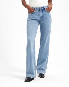 Lena Loose Worn Blue via Kuyichi