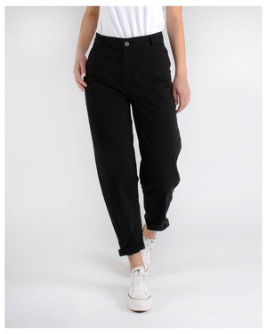 Lara Chino Schwarz from Kuyichi